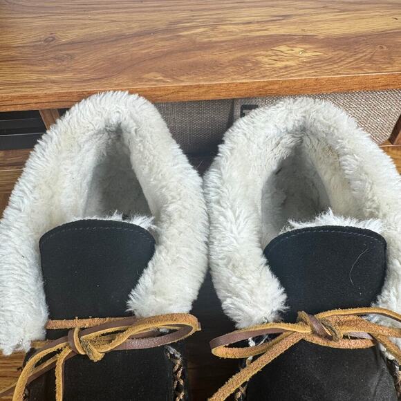 MINNETONKA Slipper Women 10M Chrissy Moccassin Bootie Black Slipper 40030 - Picture 3 of 7